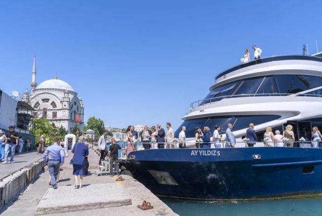 Bosphorus New Year's Eve Party Cruise Istanbul