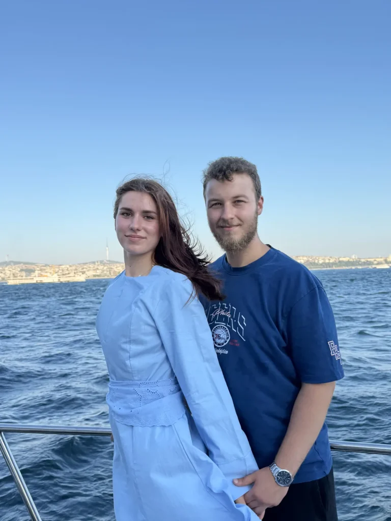 daytime private Bosphorus cruise on the Bosphorus in bright daylight